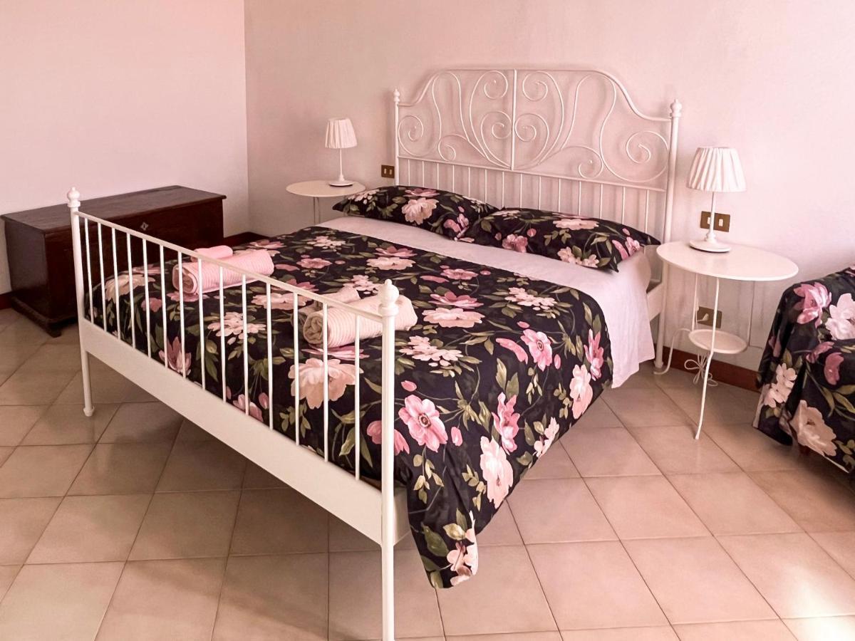 Villetta Stile Liberty A Marina Di Pisa Exteriör bild