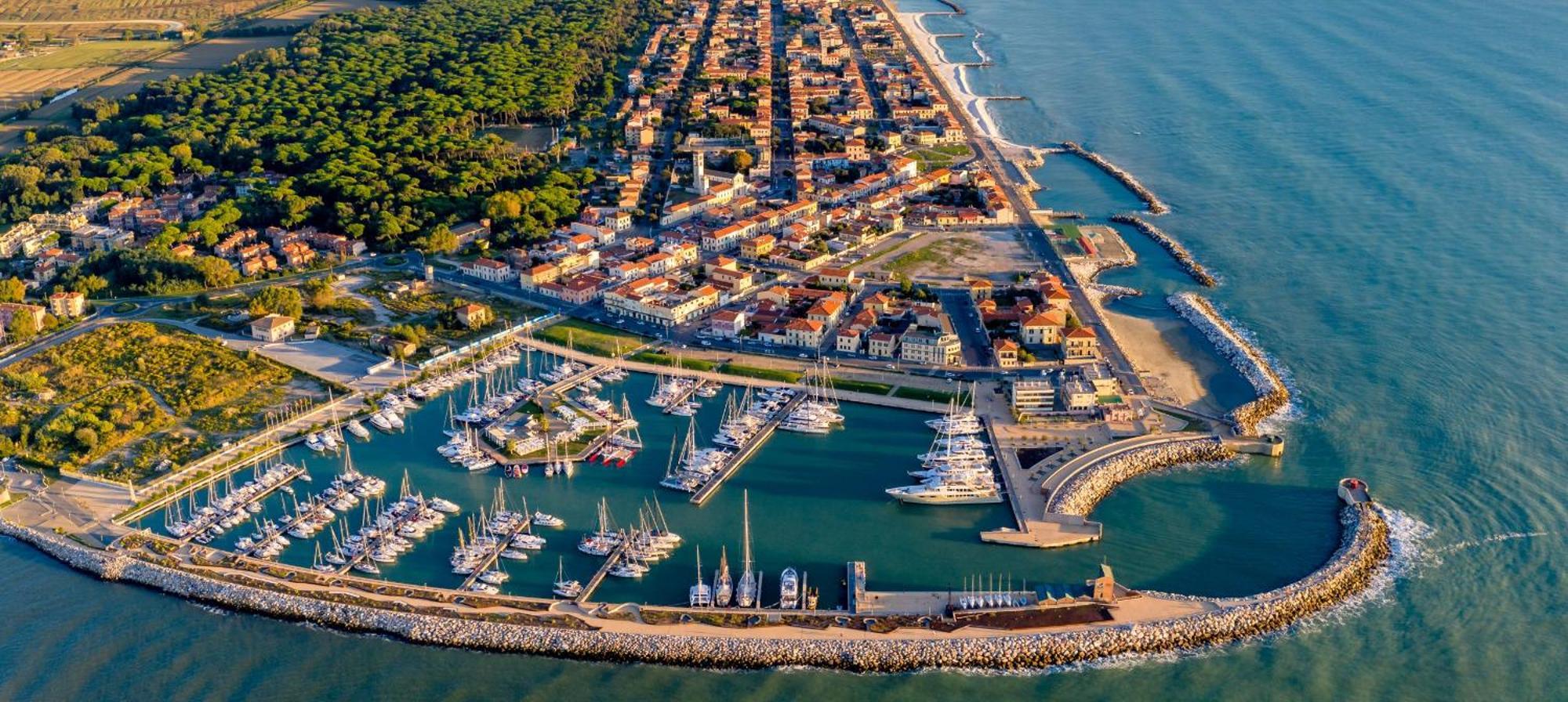 Villetta Stile Liberty A Marina Di Pisa Exteriör bild